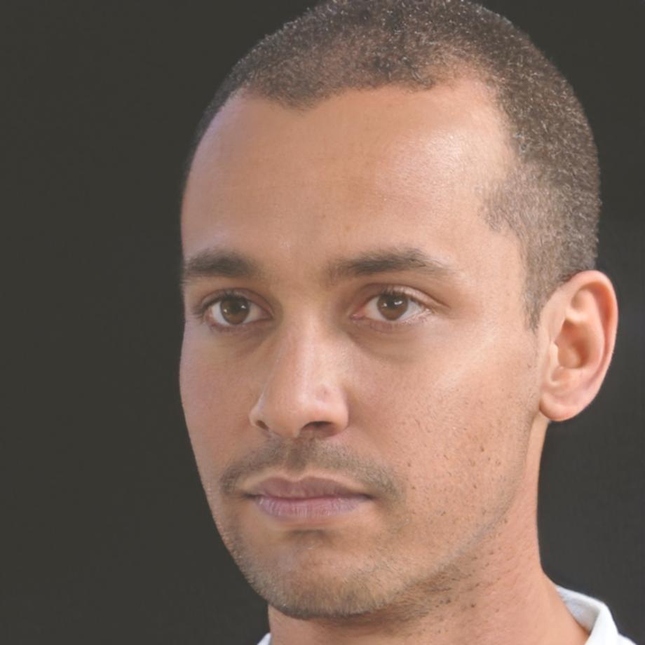 Fintan O'Sullivan, Lead Investment Educator